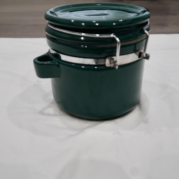 Glass Forest Green Air Tight Container with hinge - Picture 12 of 13